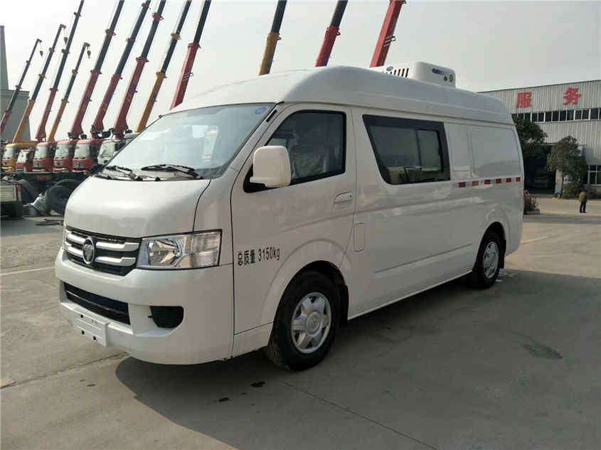 福田G7雙排麵包冷藏車